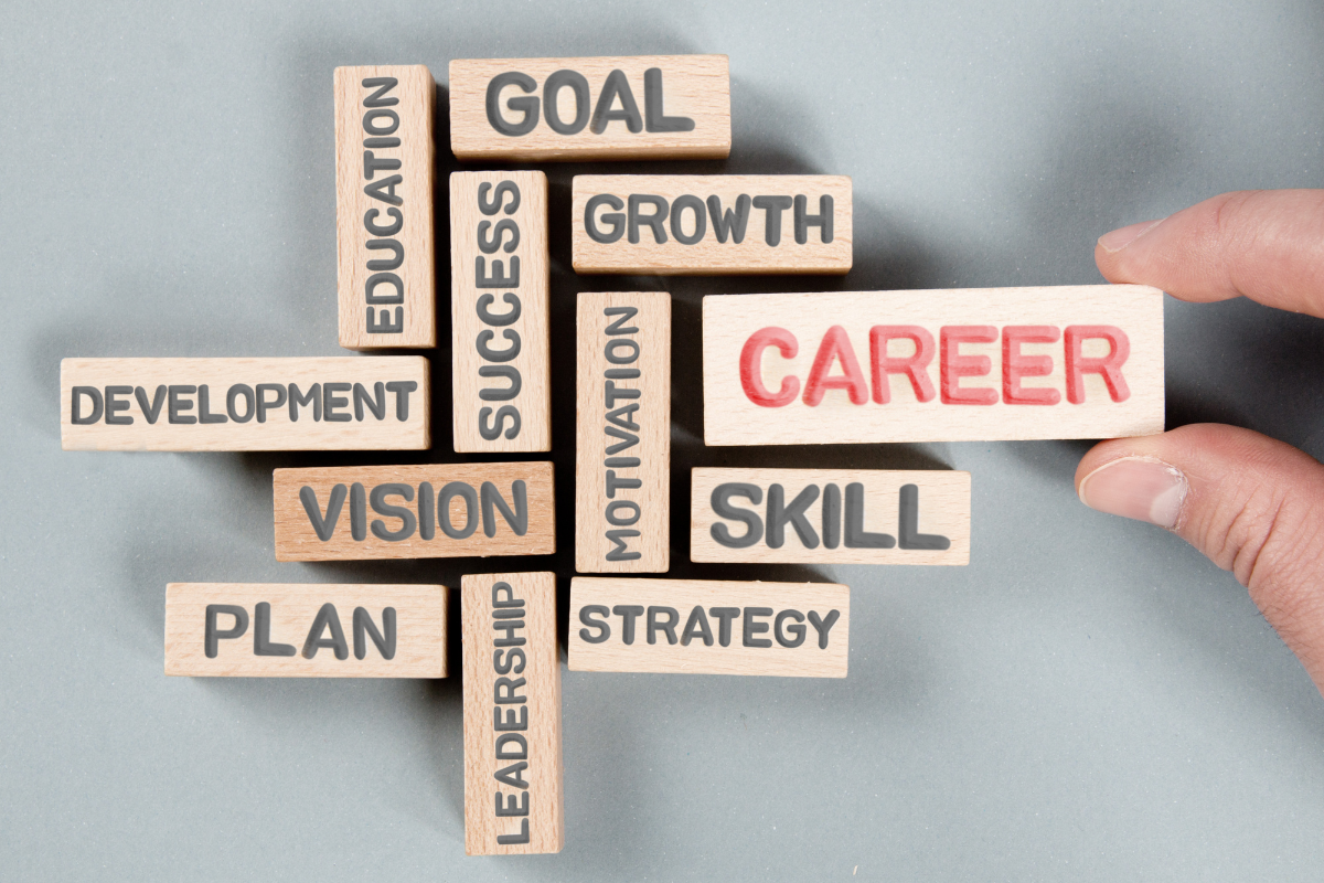 Your LinkedIn headline needs a glow-up_Dr. Kerstin Brehm Newsletter_The Friday Fix